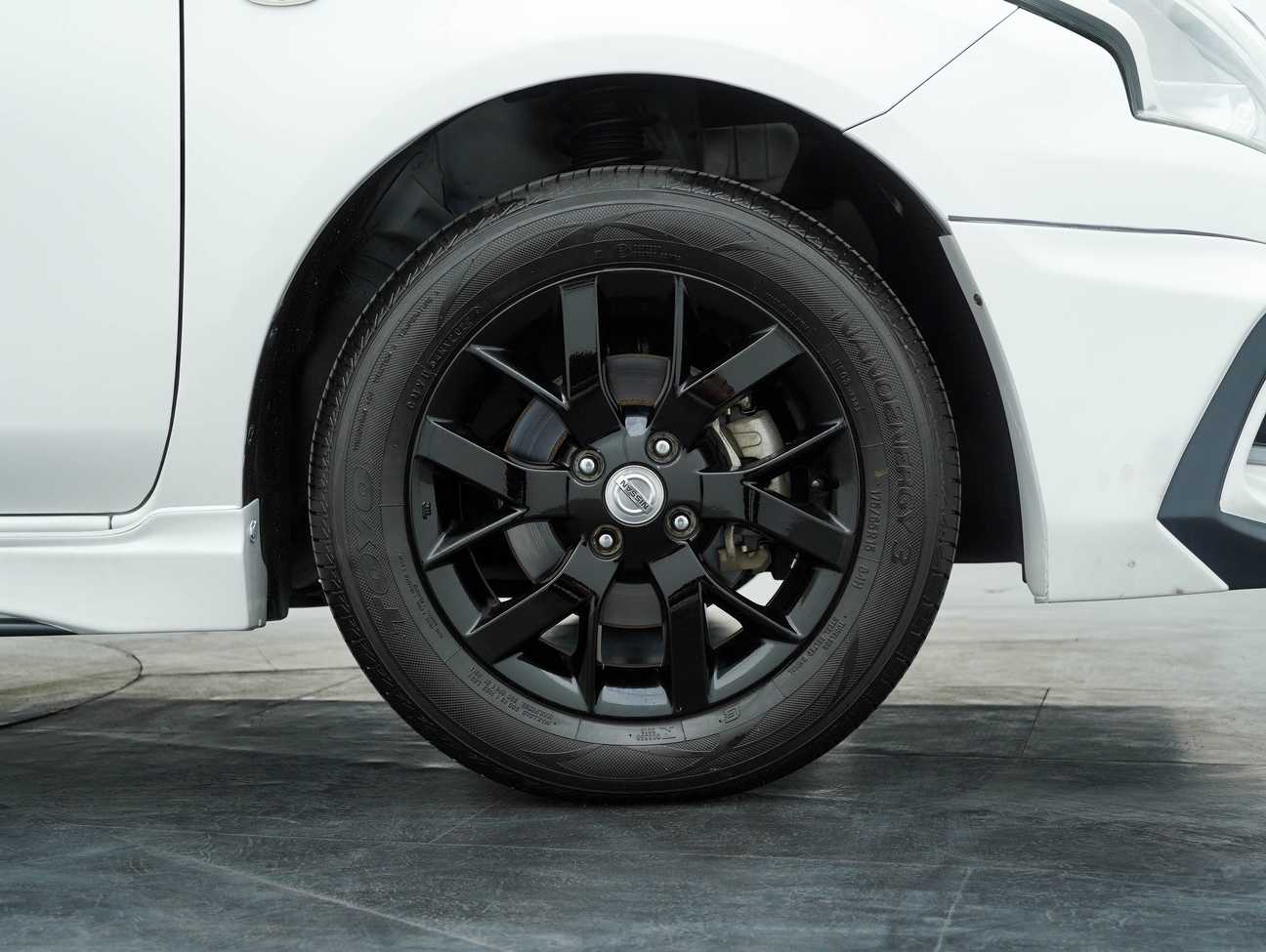 terpakai 2019 Nissan Almera VL 1.5