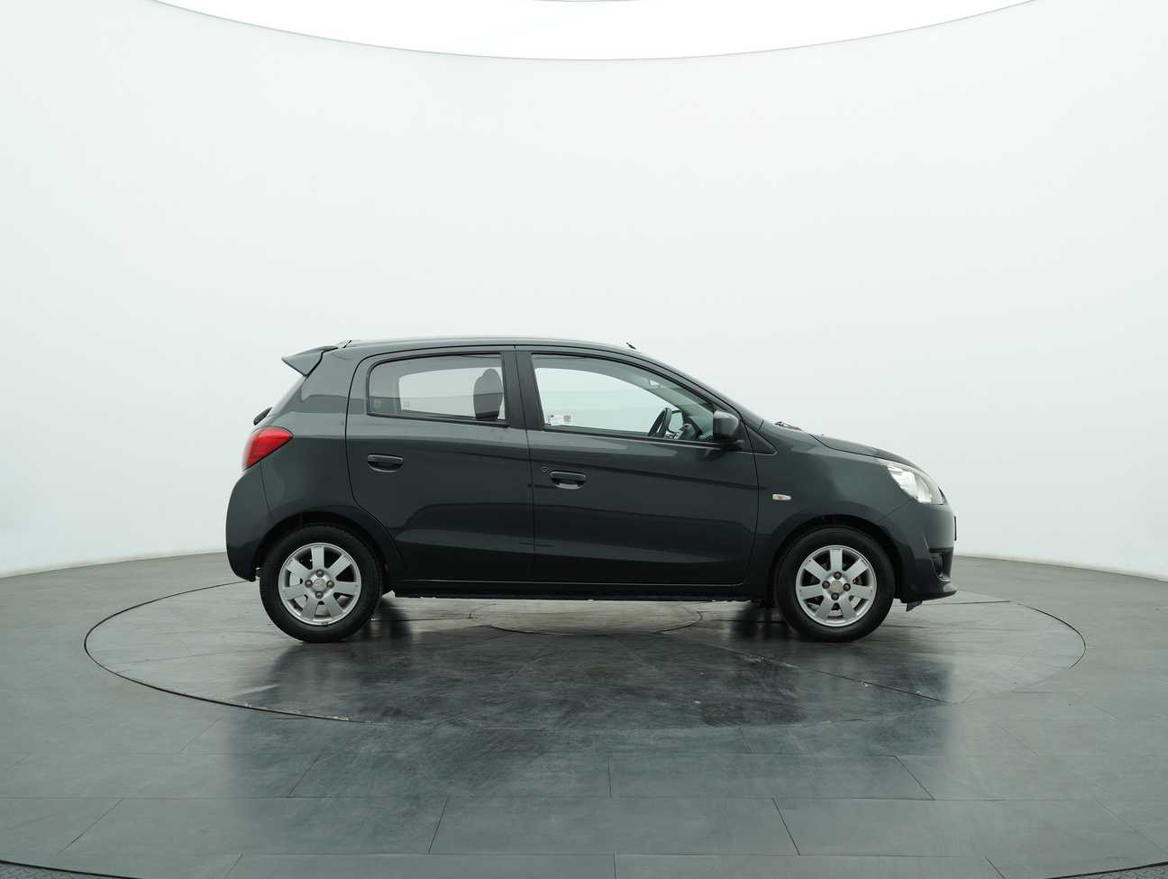 terpakai 2013 Mitsubishi Mirage GL 1.2