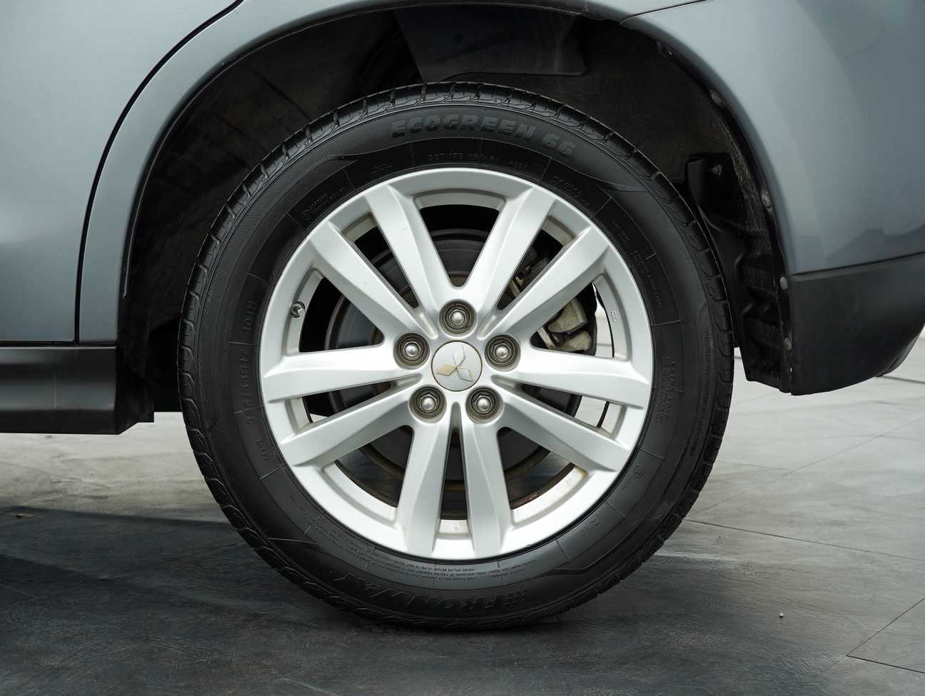 terpakai 2014 Mitsubishi ASX  2.0