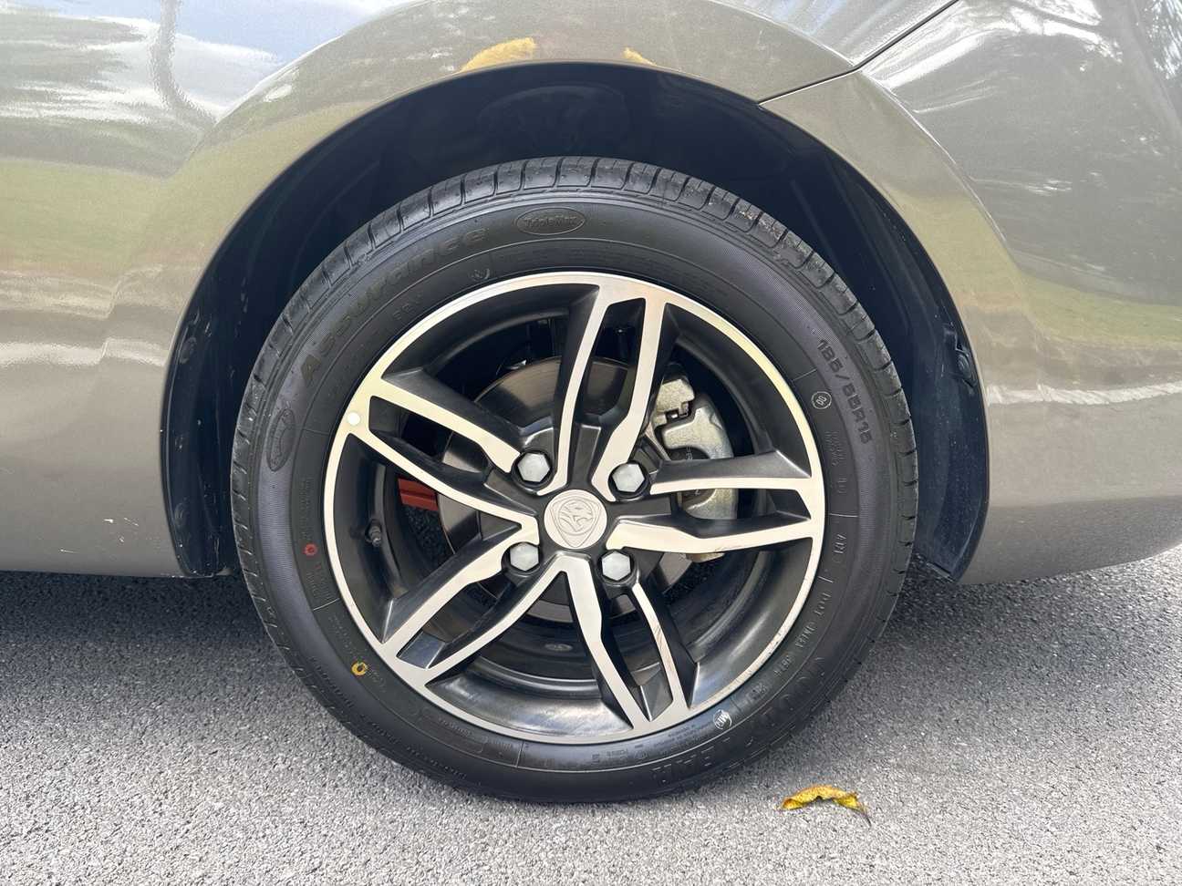 terpakai 2022 Proton Saga Premium 1.3