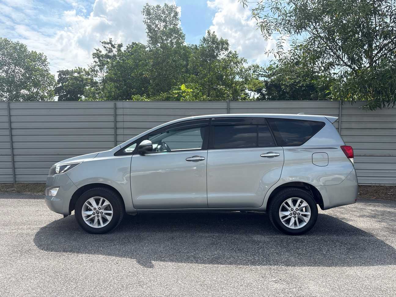 used 2019 Toyota Innova G 2.0