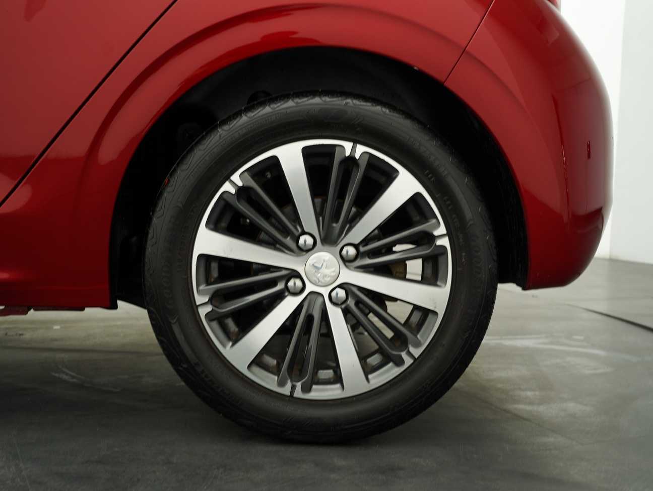 used 2018 Peugeot 208 PureTech 1.2