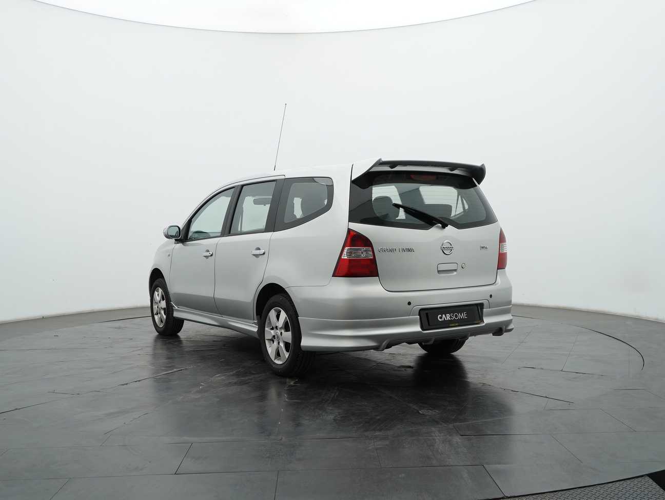 used 2013 Nissan Grand Livina CVTC Comfort 1.8