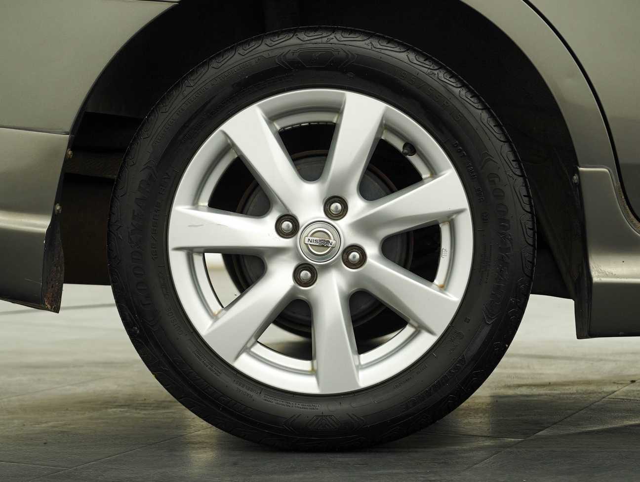 used 2012 Nissan Almera VL 1.5