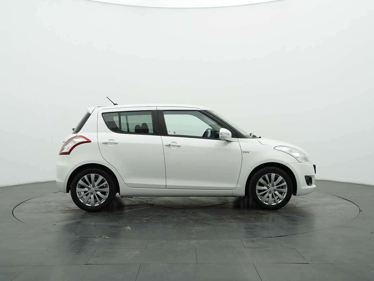 used 2015 Suzuki Swift GL 1.4