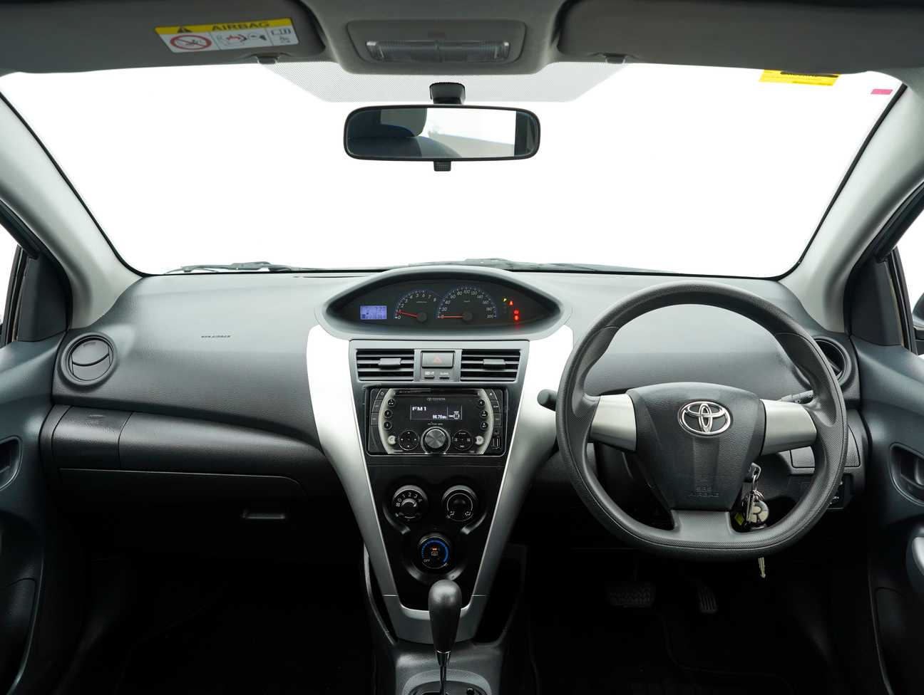terpakai 2013 Toyota VIOS E 1.5