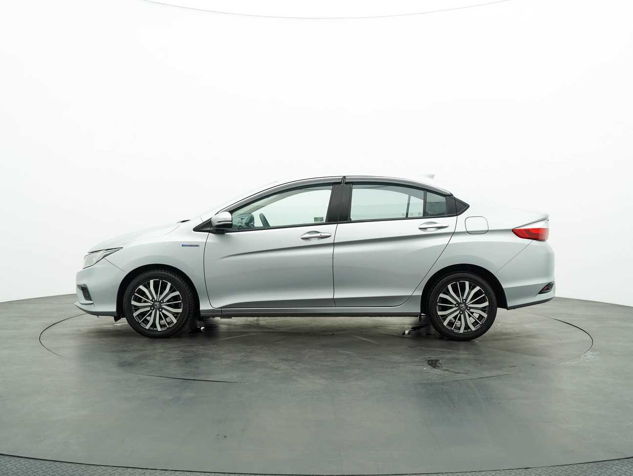 used 2018 Honda CITY HYBRID 1.5