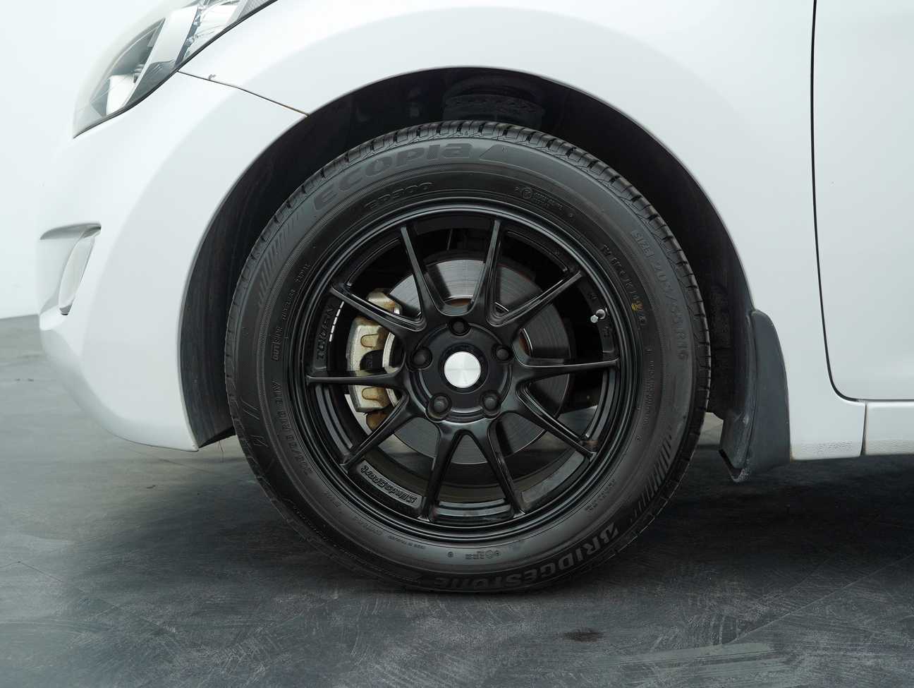 terpakai 2013 Inokom Elantra  1.6