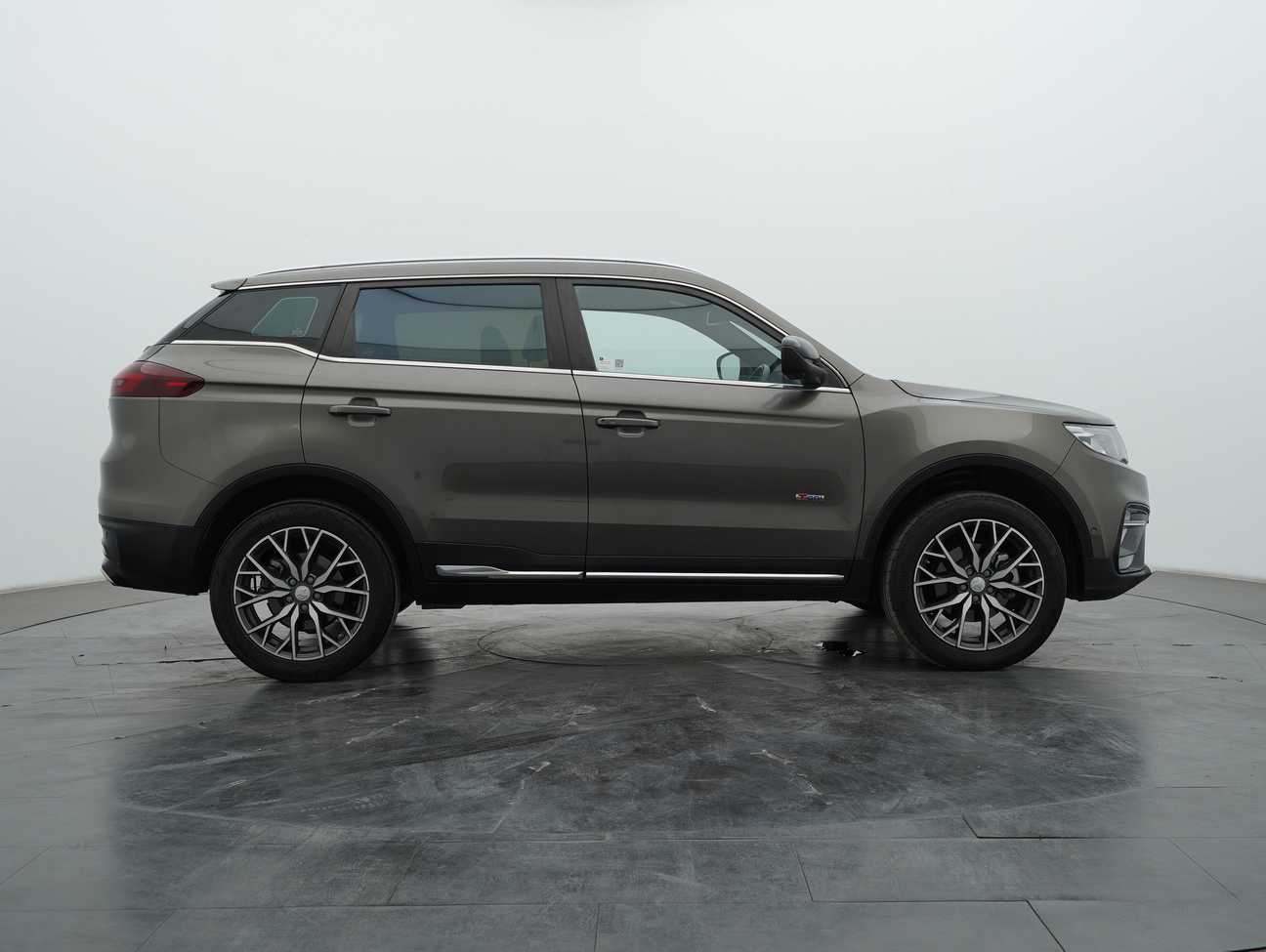 used 2022 Proton X70 Premium 1.5