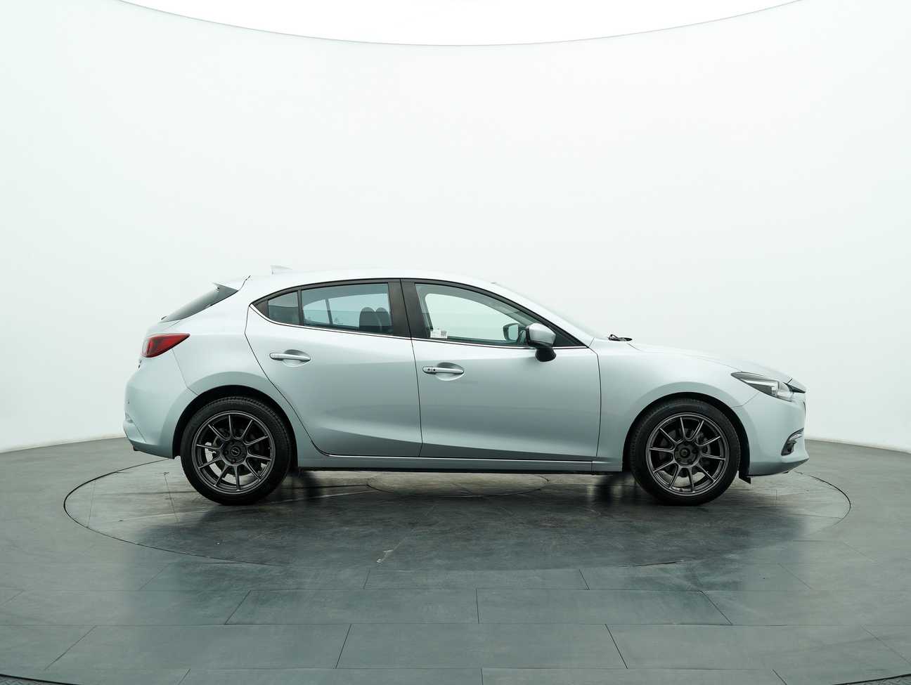 used 2018 Mazda 3 SKYACTIV-G 2.0