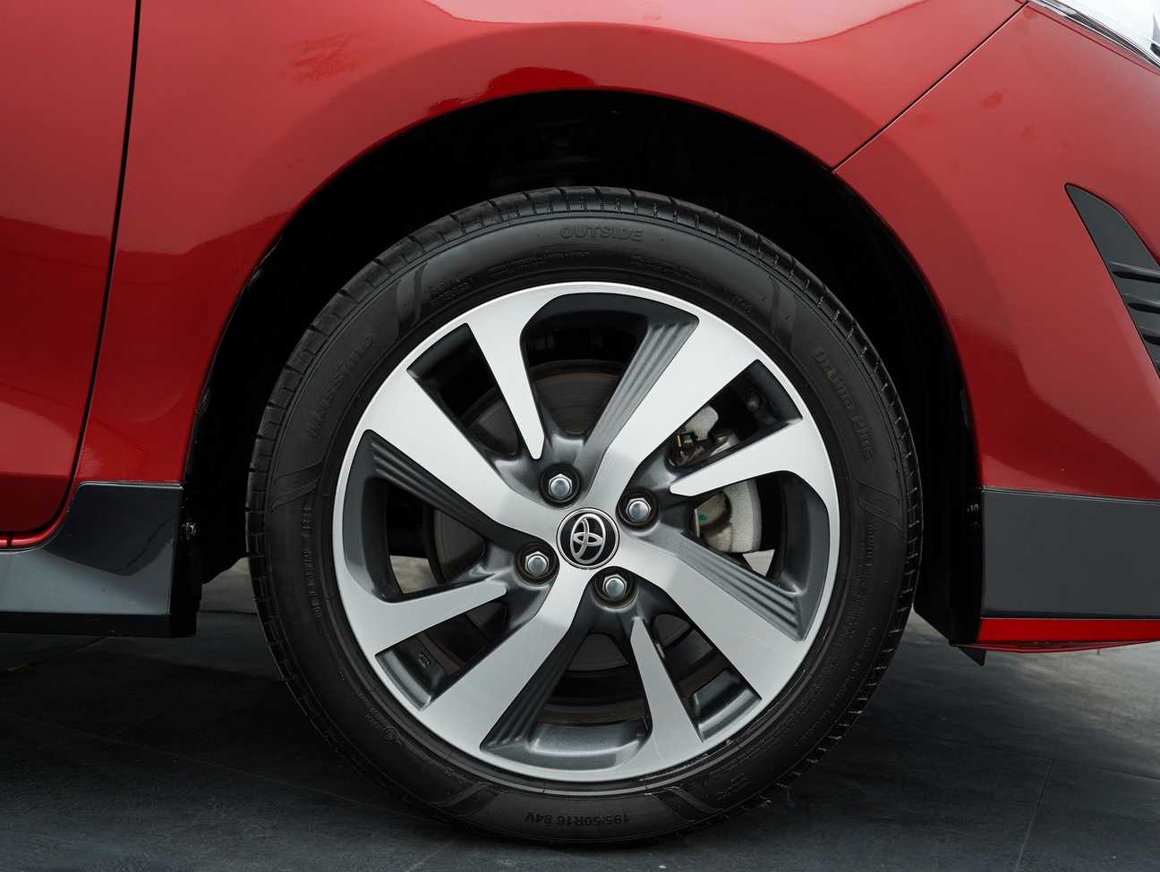 terpakai 2020 Toyota Yaris G 1.5