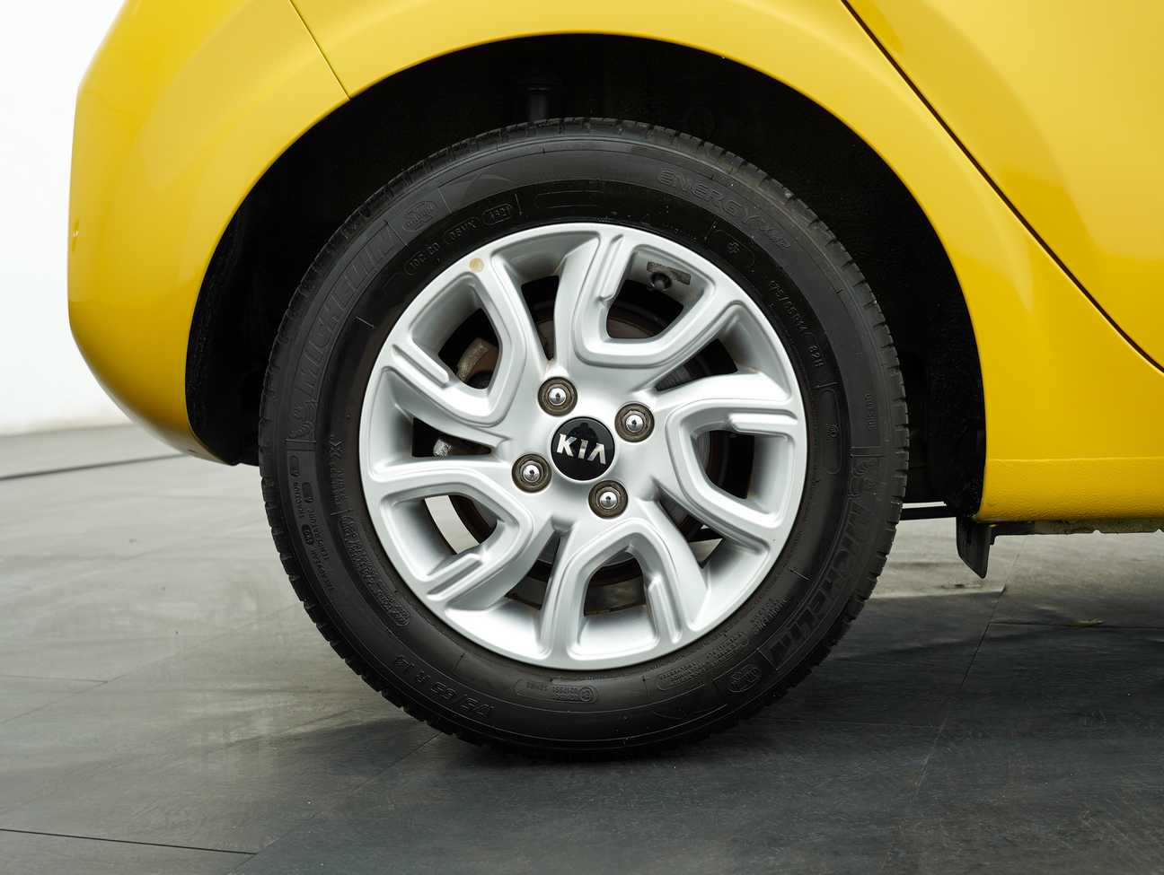 terpakai 2018 Kia Picanto EX 1.2