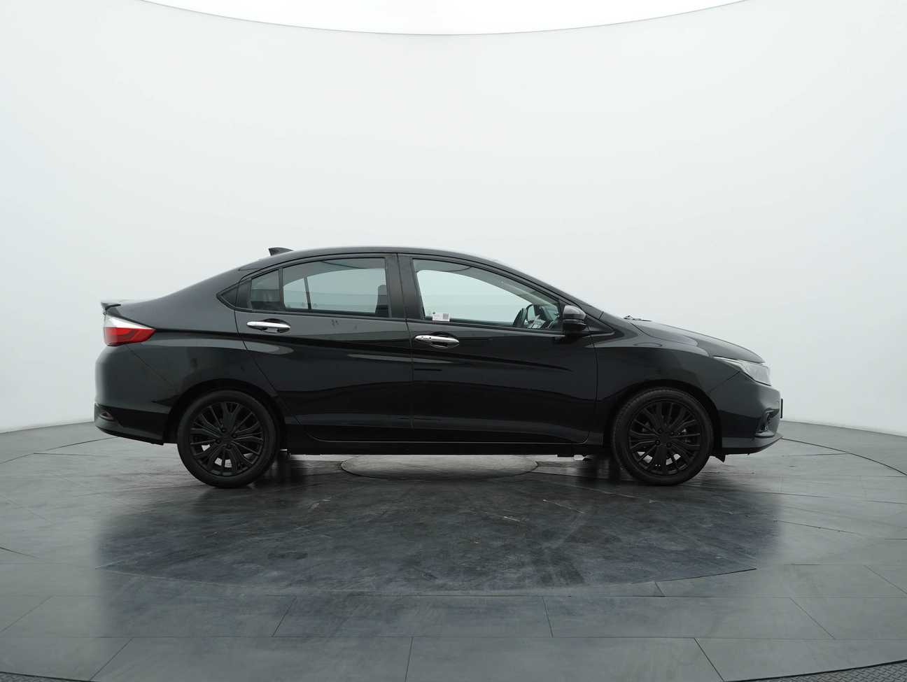 used 2019 Honda City V 1.5