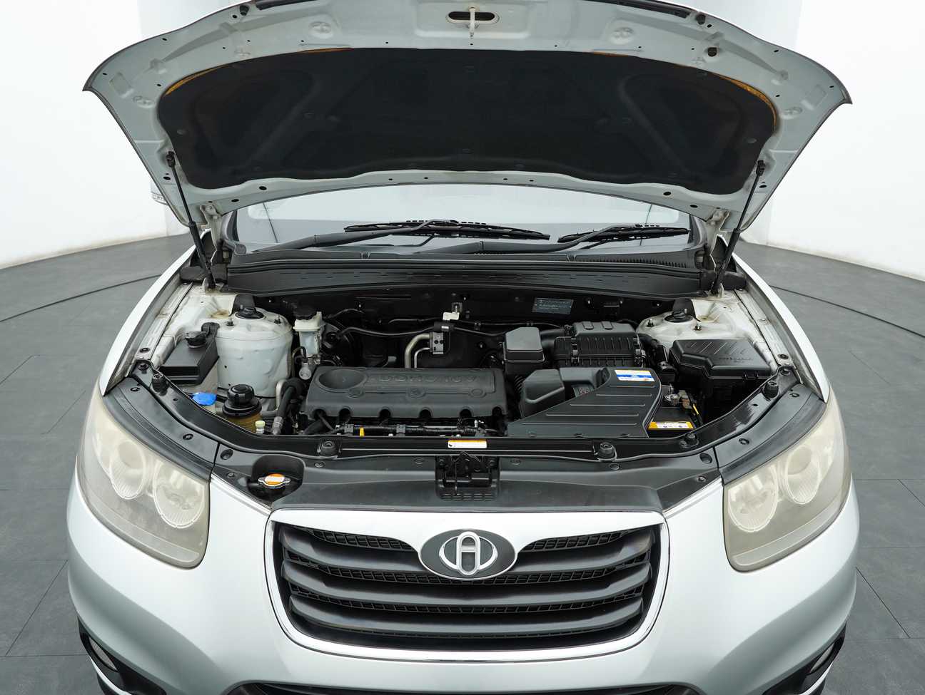 terpakai 2011 Inokom Santa Fe Premium 2.4