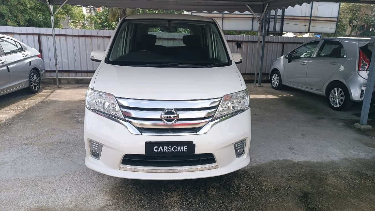 terpakai 2013 Nissan Serena S-Hybrid High-Way Star 2.0