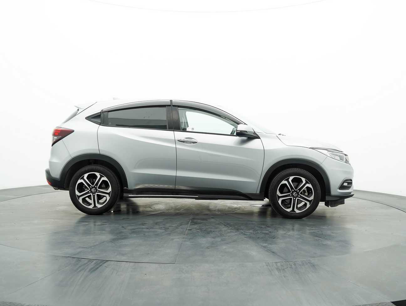 used 2019 Honda HR-V V 1.8