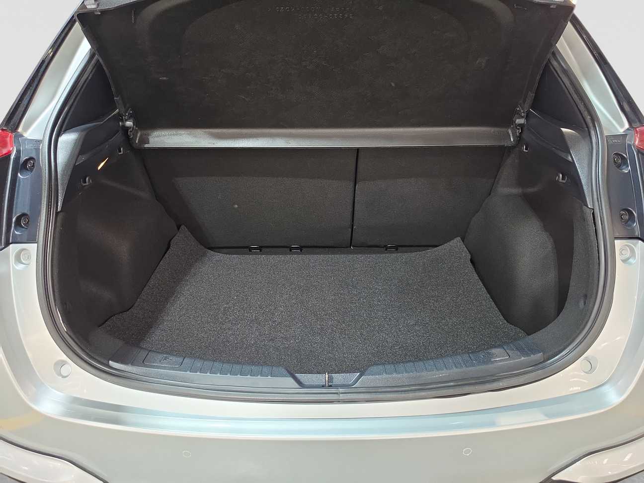 terpakai 2021 Toyota Yaris E 1.5