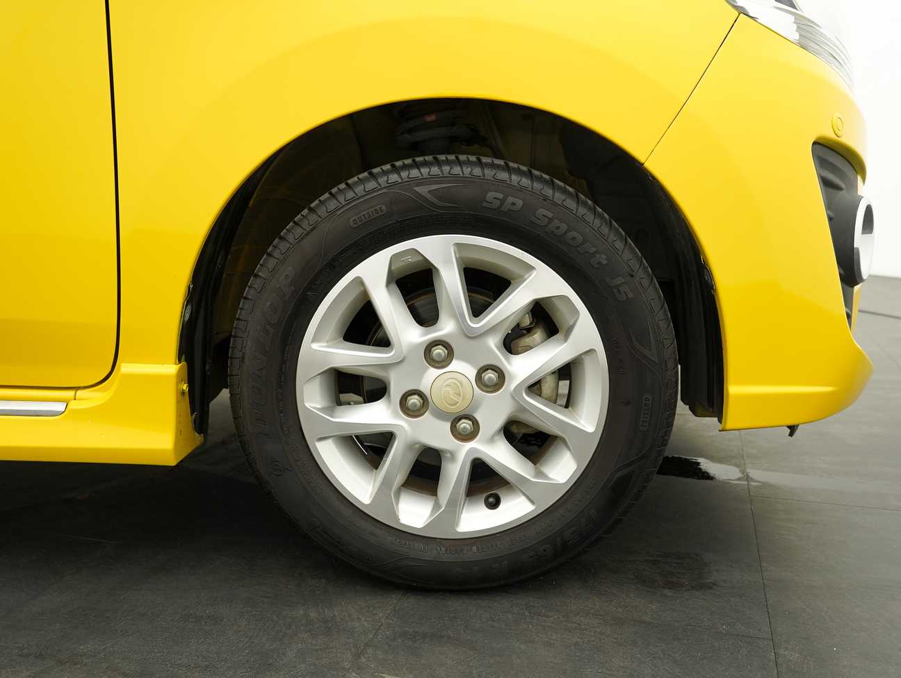 terpakai 2016 Perodua AXIA Advance 1.0