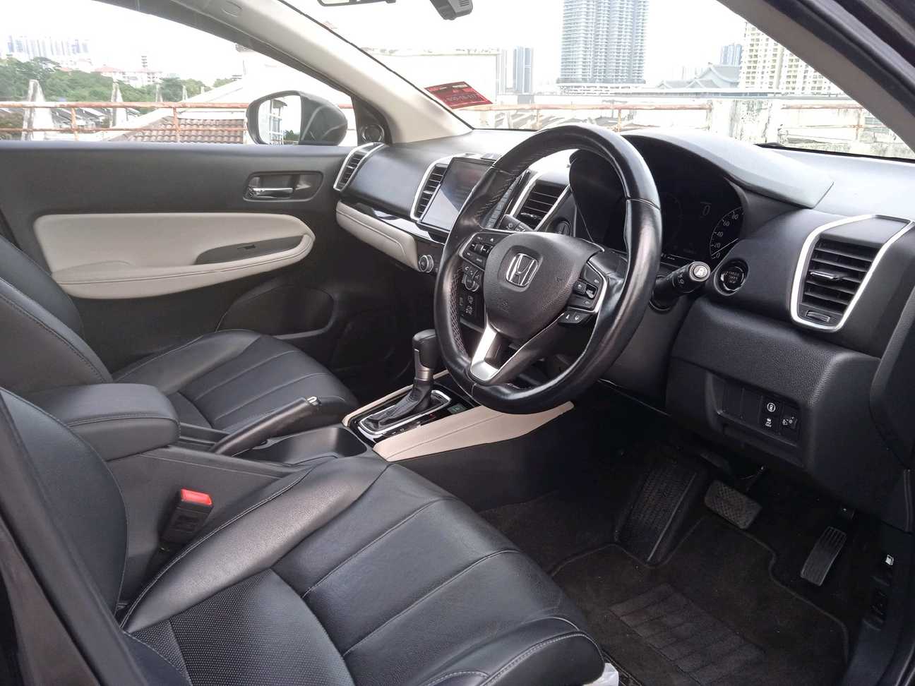 terpakai 2022 Honda City V Sensing 1.5