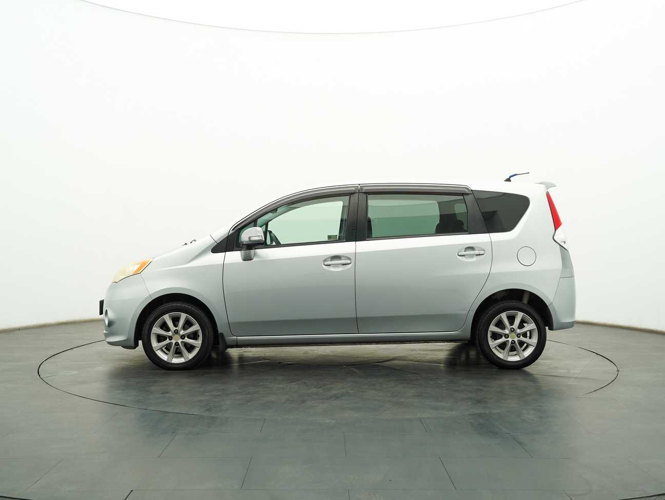 used 2011 Perodua Alza EZi 1.5