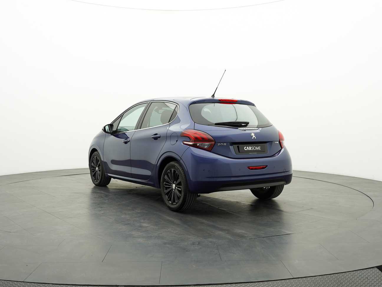 terpakai 2017 Peugeot 208 PureTech 1.2