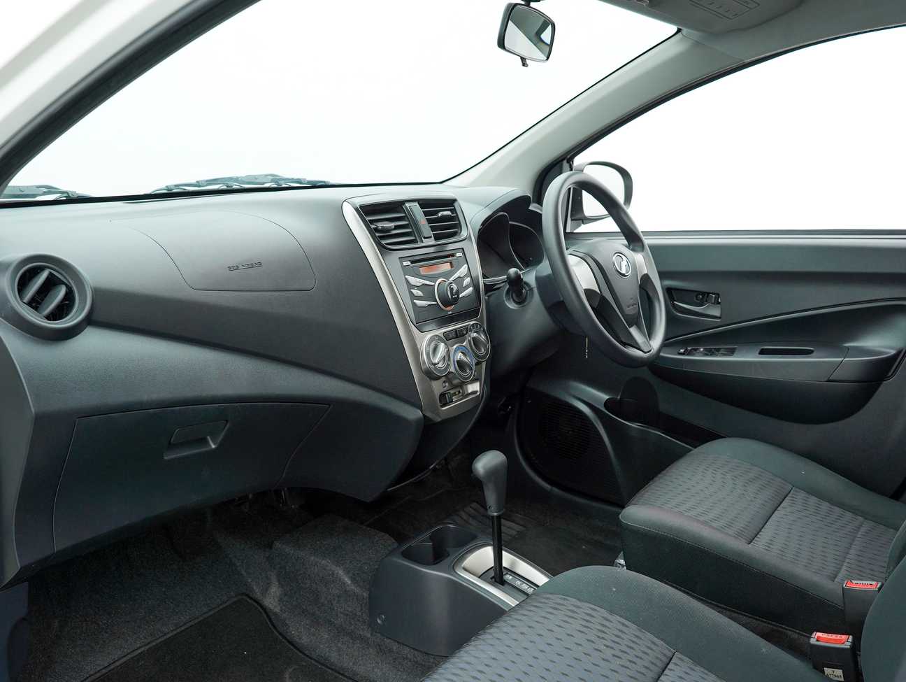 terpakai 2016 Perodua AXIA G 1.0