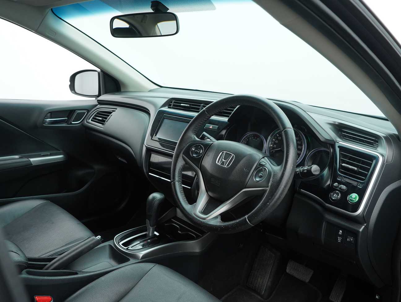 used 2017 Honda City V 1.5