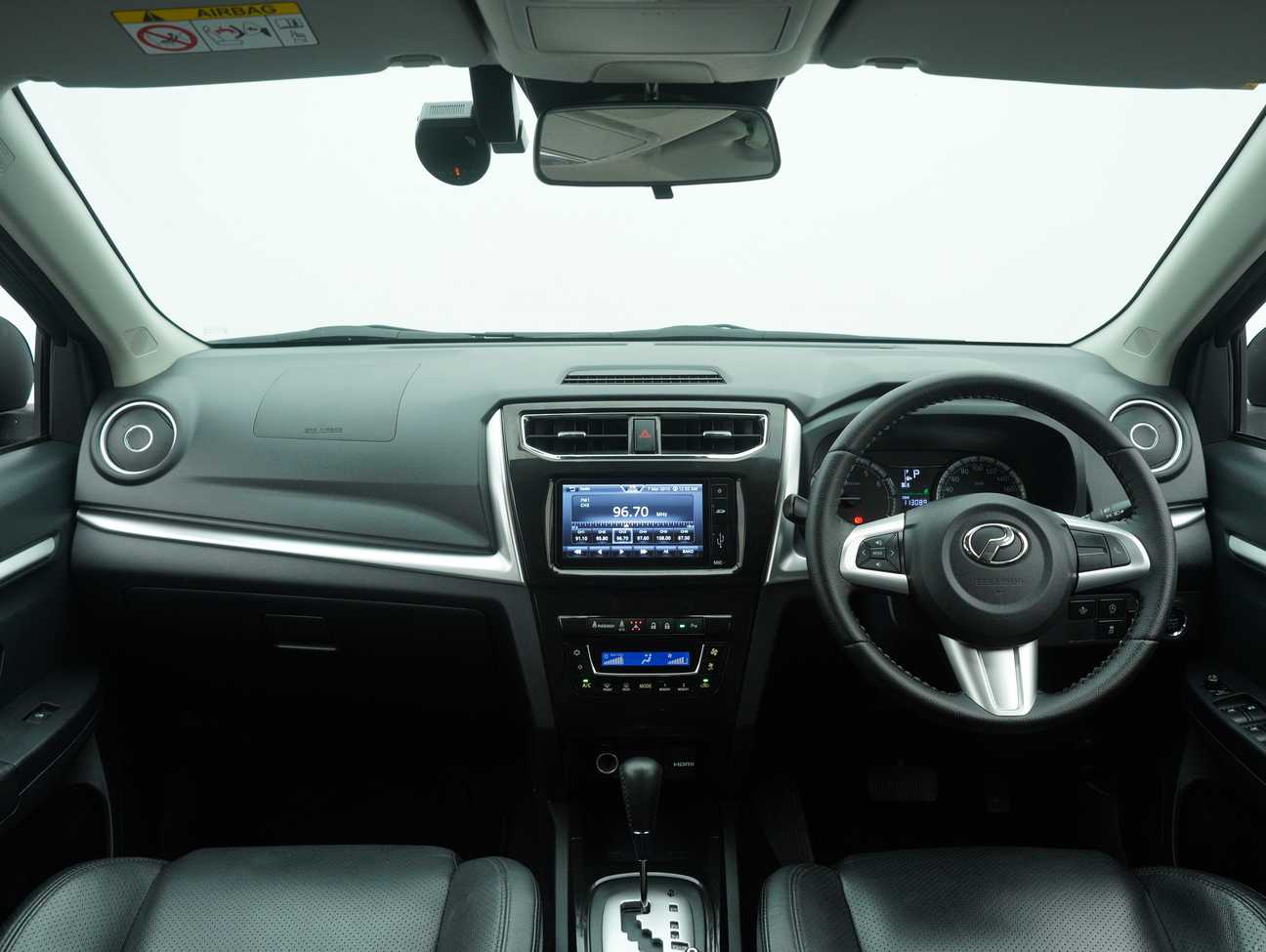 terpakai 2020 Perodua Aruz AV 1.5