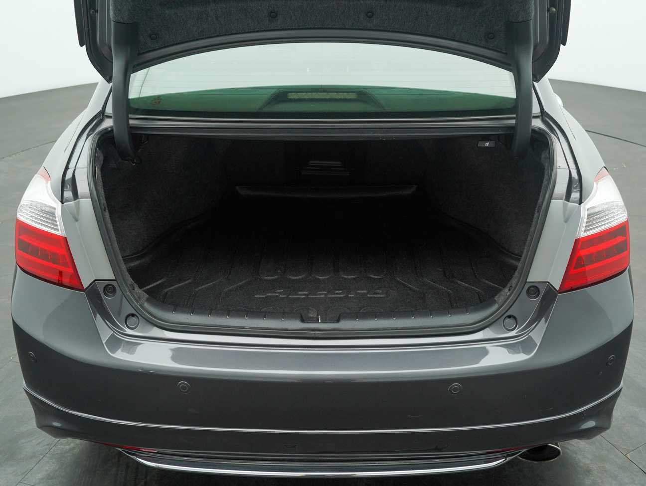 used 2014 Honda Accord VTi-L 2.0