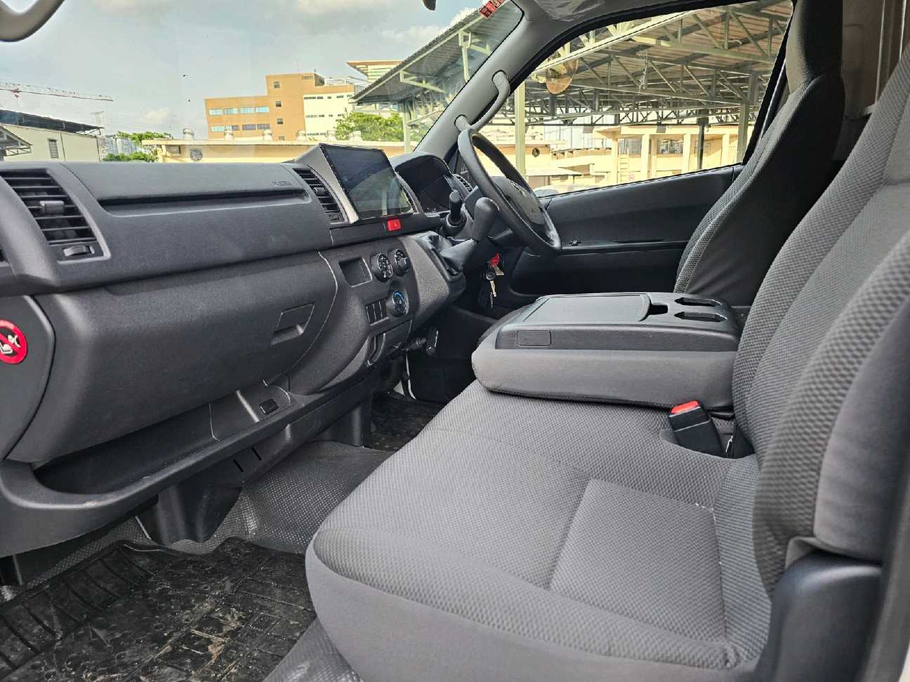 used 2022 Toyota Hiace Panel Van 2.5