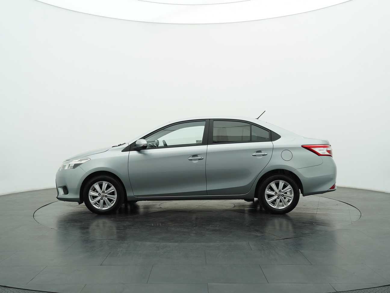 terpakai 2014 Toyota Vios E 1.5