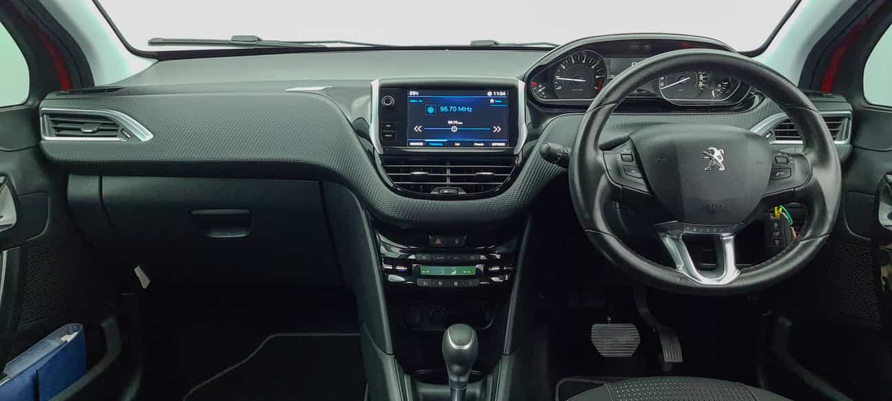 used 2018 Peugeot 208 PURETECH 1.2