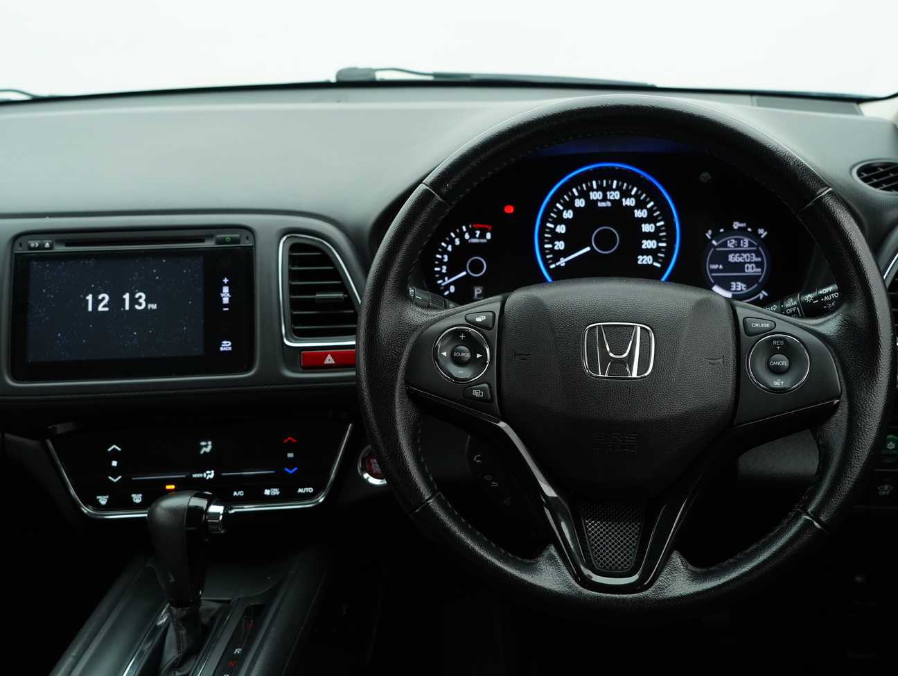 used 2015 Honda HR-V V 1.8