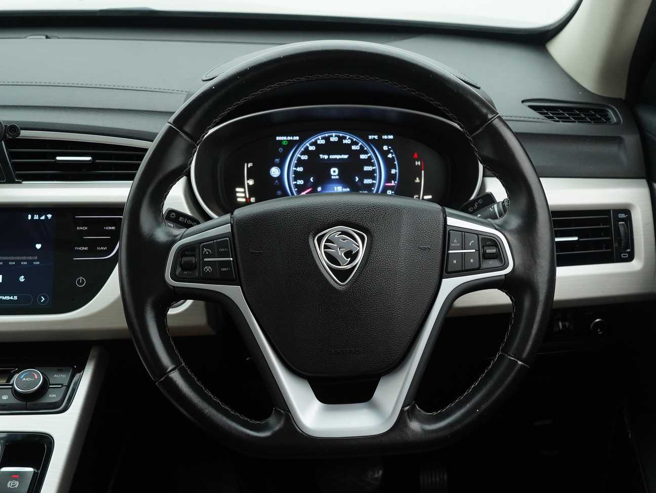 used 2019 Proton X70 Premium 1.8