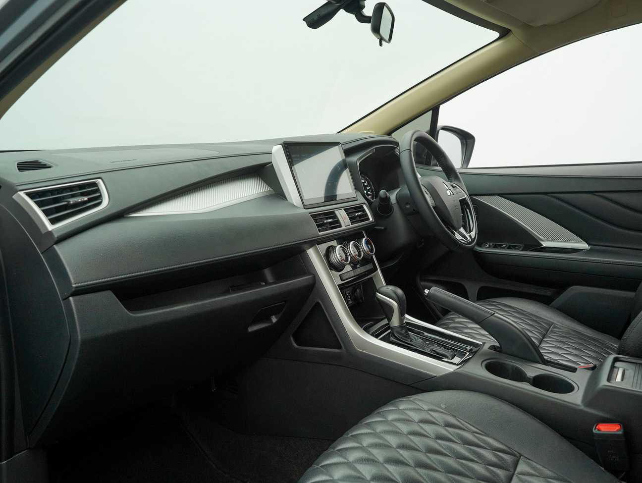 used 2021 Mitsubishi Xpander  1.5