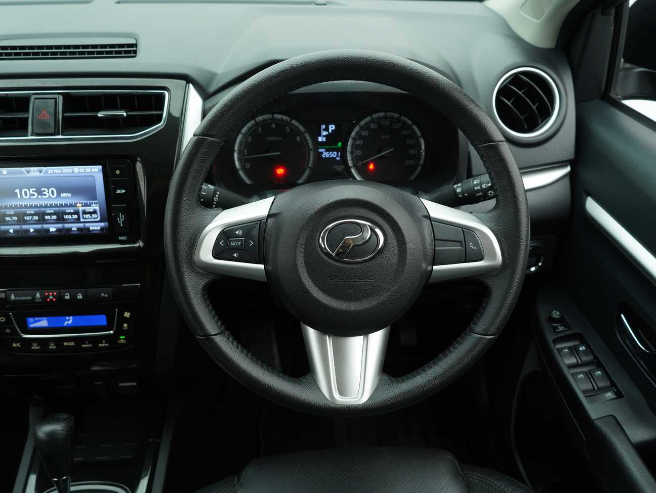 terpakai 2023 Perodua Aruz AV 1.5