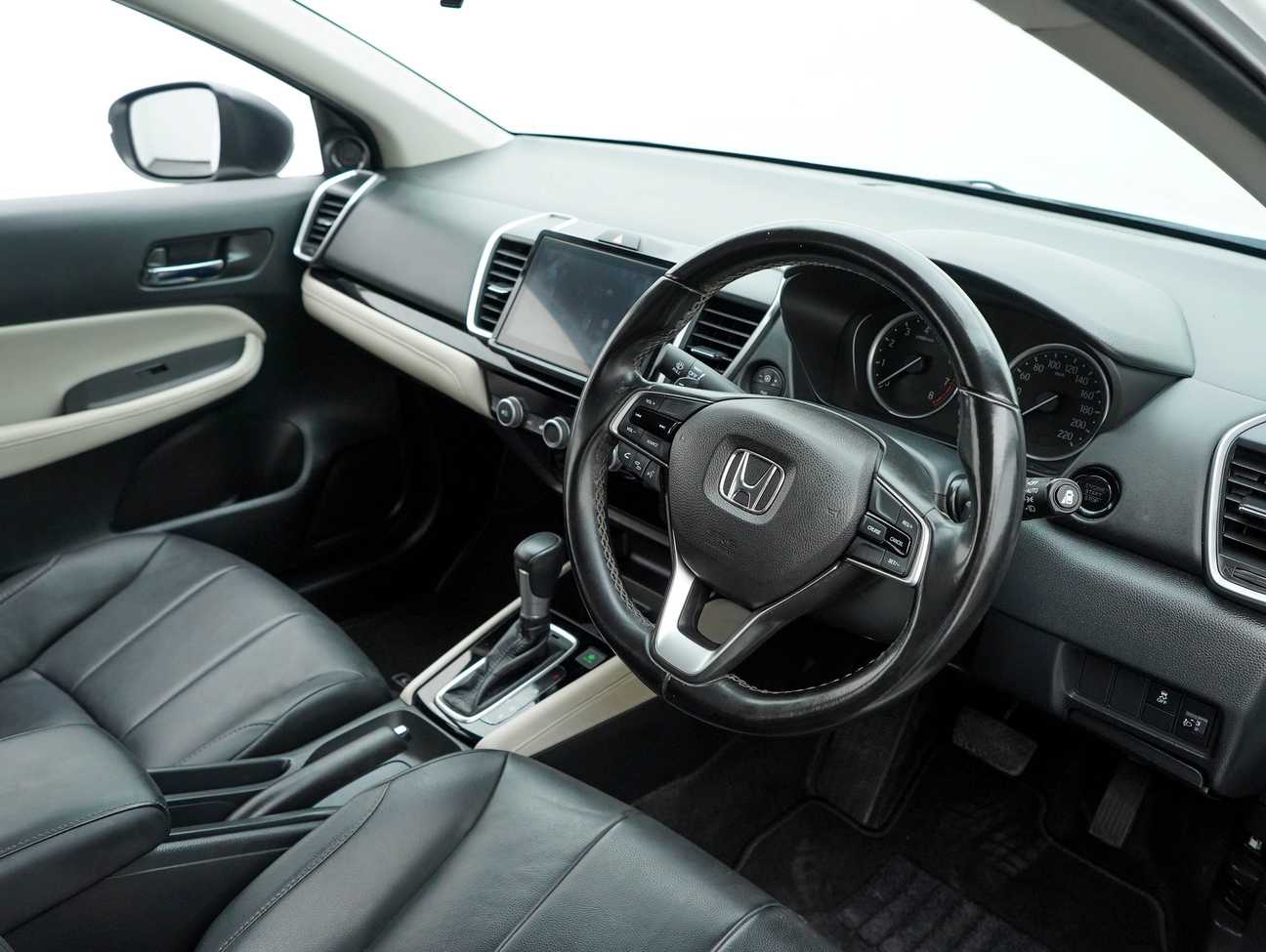 terpakai 2020 Honda City V 1.5