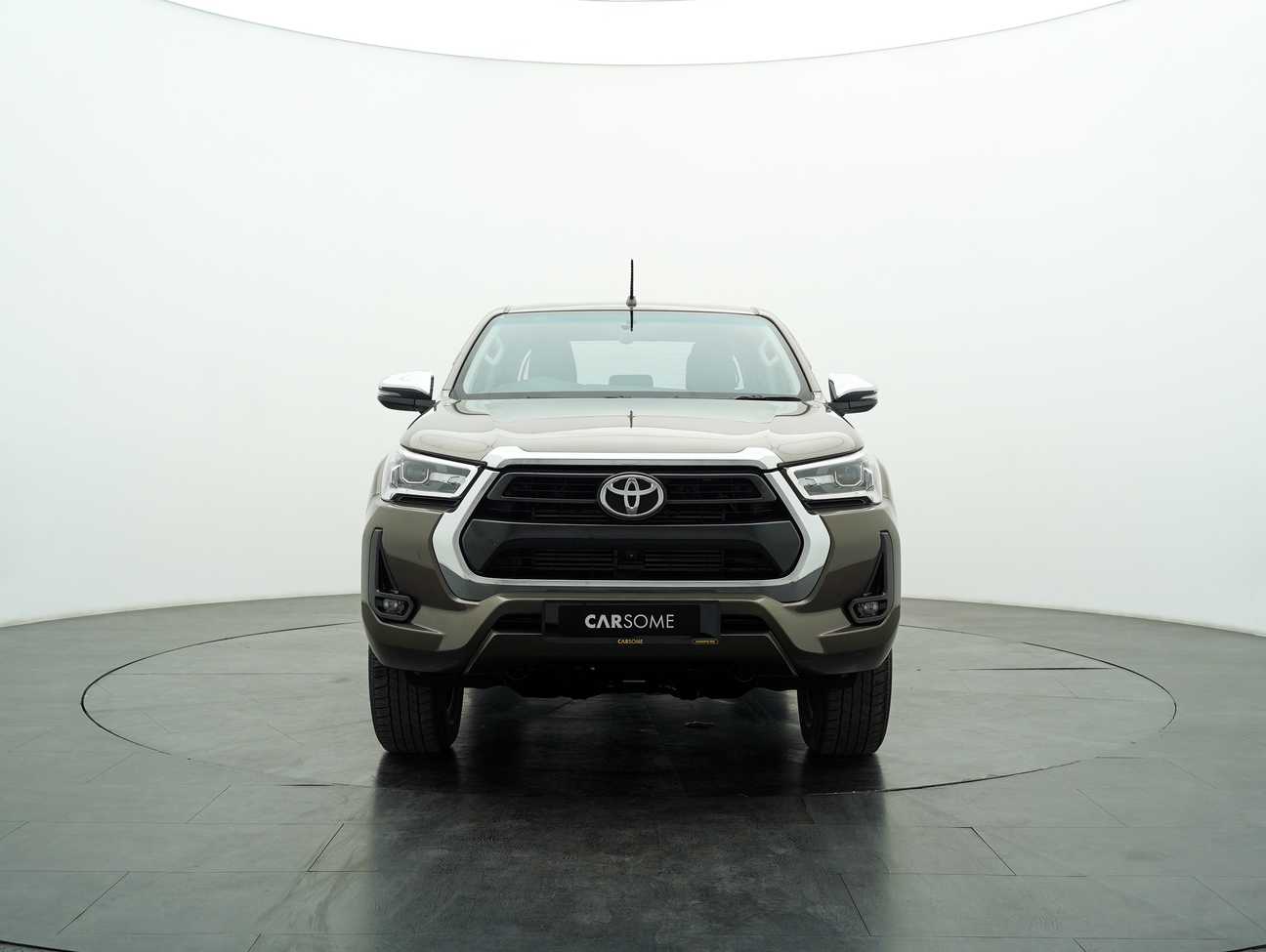 terpakai 2022 Toyota Hilux V Dual Cab 2.4