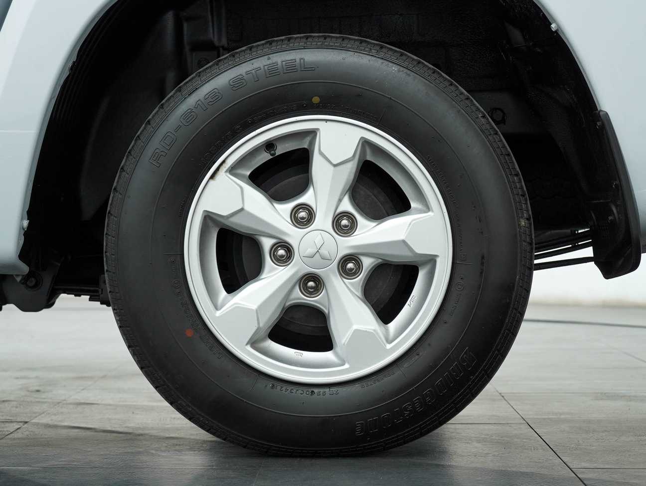 terpakai 2020 Mitsubishi Triton Quest Dual Cab 4X2 2.5