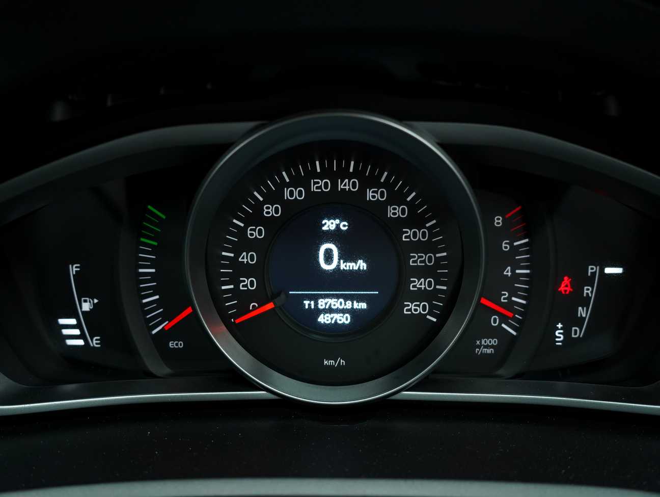 used 2018 Volvo V40 T4 2.0