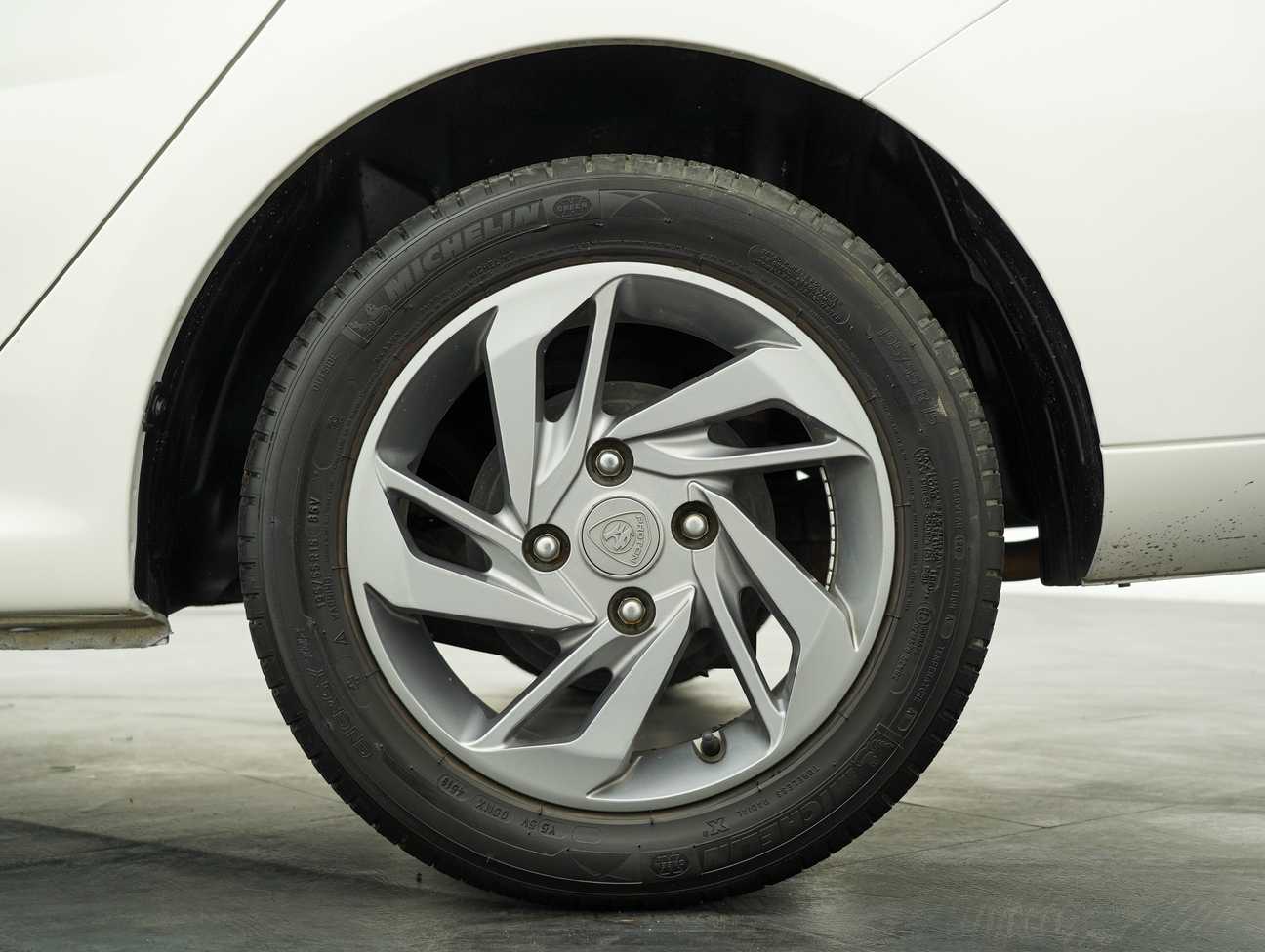 used 2017 Proton Persona Standard 1.6