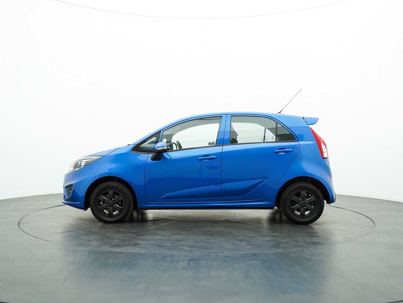 used 2015 Proton Iriz Standard 1.3