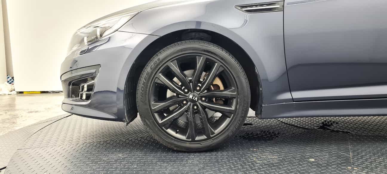 terpakai 2014 Kia OPTIMA  2.0