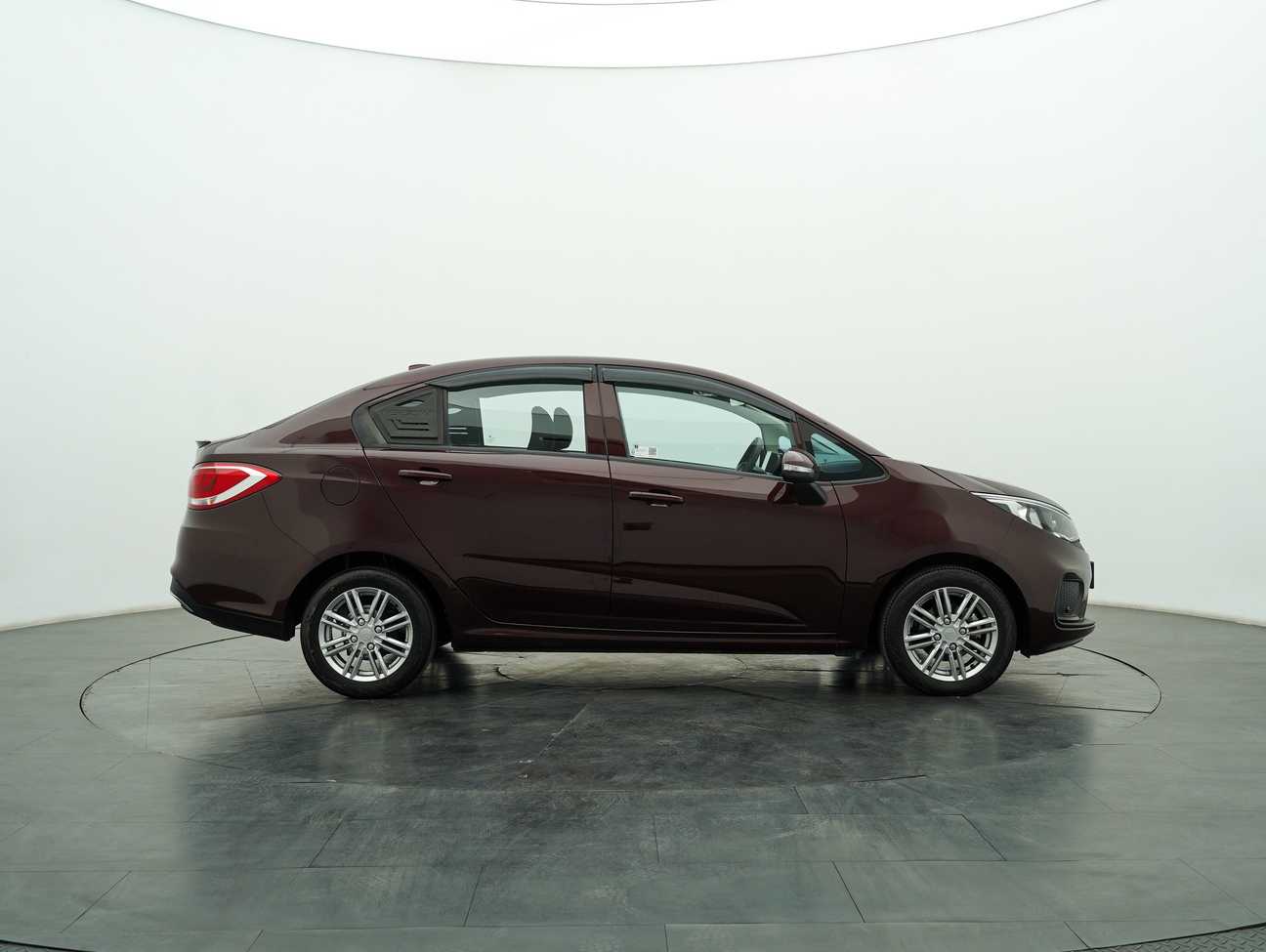 used 2020 Proton Persona Standard 1.6