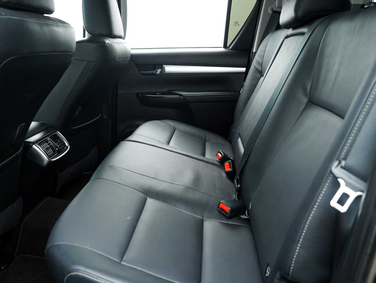 used 2022 Toyota Hilux V Dual Cab 2.4