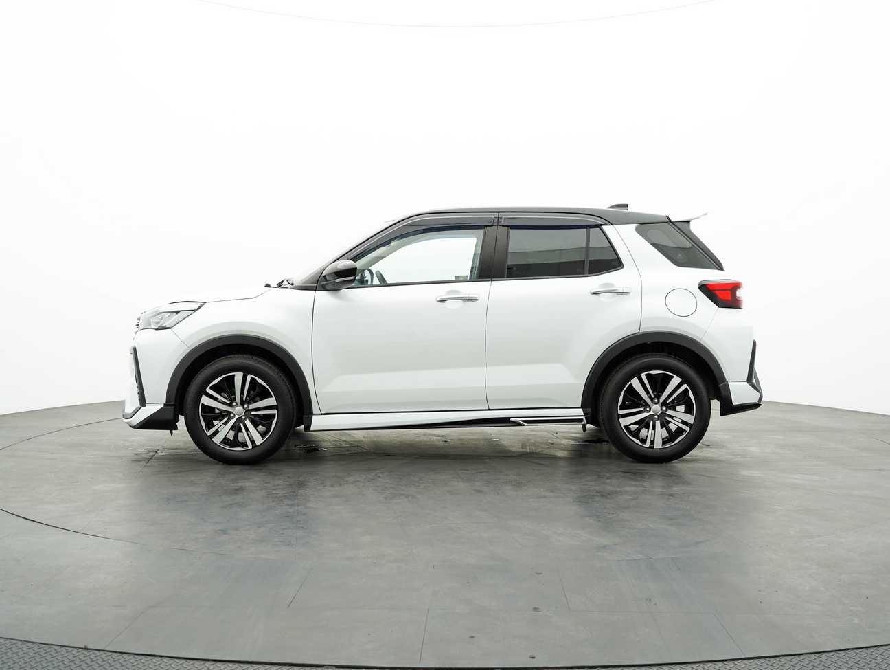 used 2021 Perodua ATIVA AV 1.0