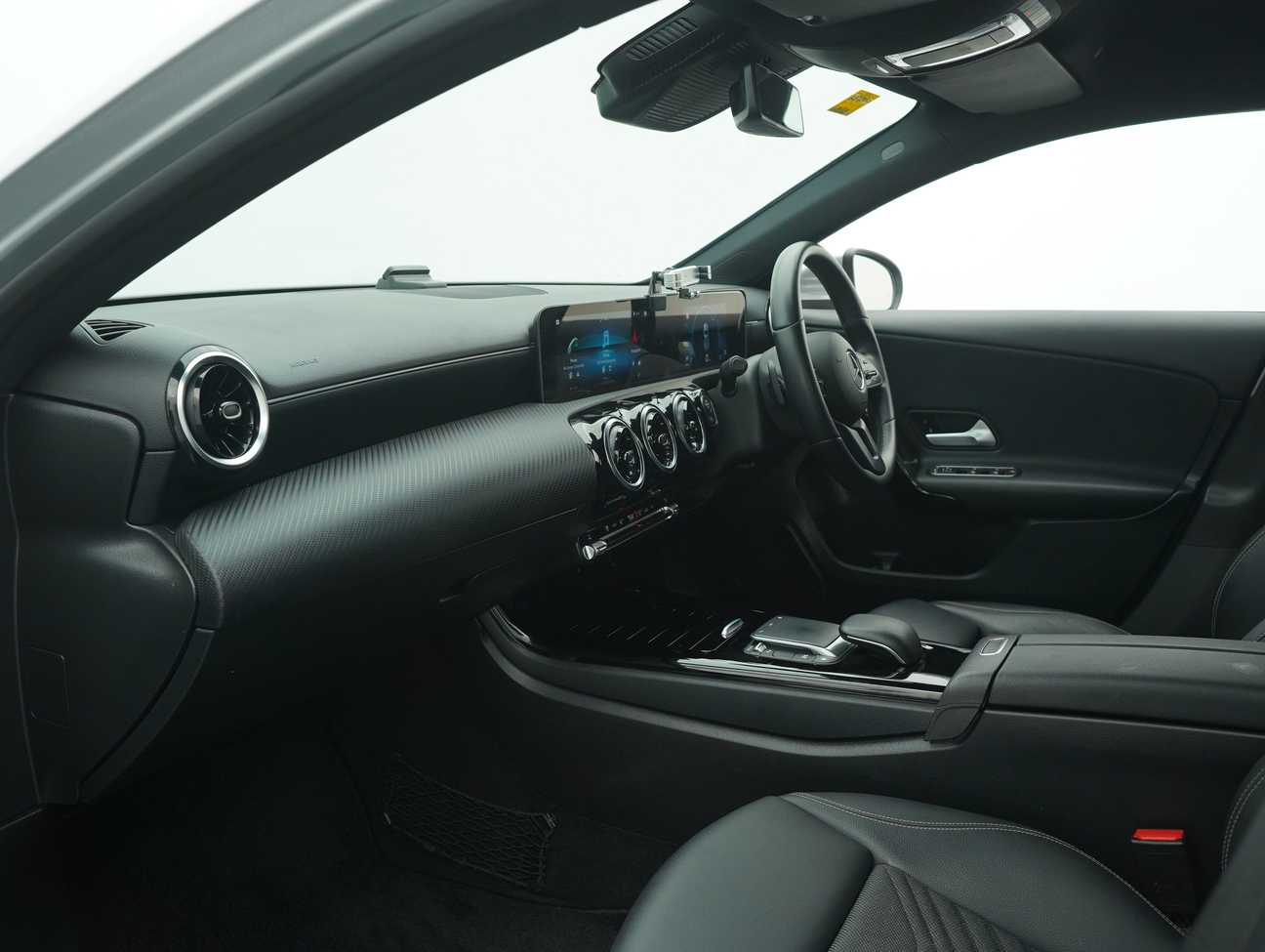 used 2020 Mercedes-Benz A180 SE 1.3