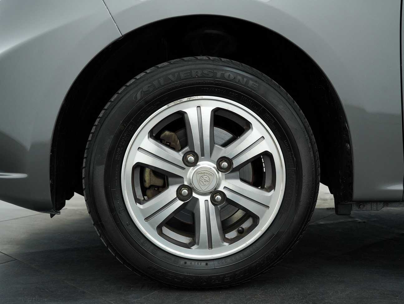 used 2015 Proton Iriz Standard 1.3