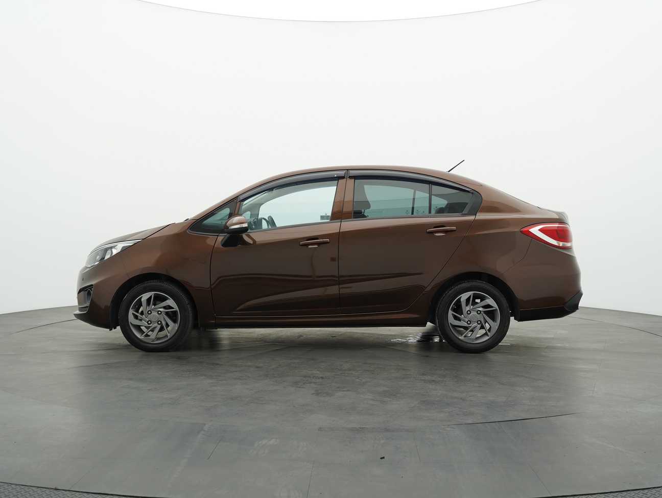 used 2016 Proton Persona Standard 1.6