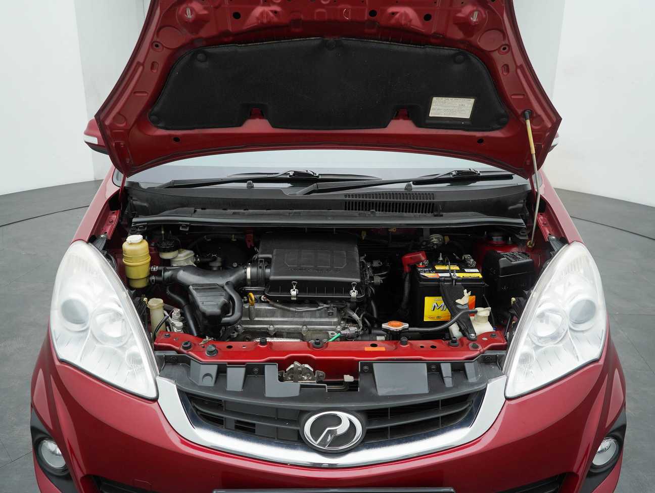 terpakai 2014 Perodua Alza Advance 1.5